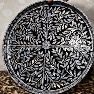 Plateau de service rectangulaire en bois et nacre de style nouveau pour restaurant et maison, plateau décoratif à vendre par WONDER OVERSEAS - Product Image 2