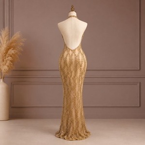 Robe de sirène luxueuse en perles dorées |   Robe de soirée de créateur à col halter en V profond |   Tenue de soirée ornée de cristaux pour femmes, mariage - Product Image 2