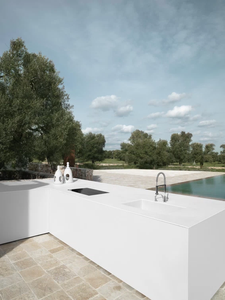 โรงงานโดยตรง |   แผ่นหินเผาอัดขนาดใหญ่แบบกำหนดเอง Laminam ผลิตในอิตาลี รุ่นขายดีที่สุด Bianco Assoluto หนา 12 มม. สำหรับห้องนอนและภายนอกอาคาร - Product Image 2