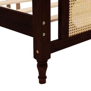 Lit en bois King Pine Espresso avec tête et pied de lit en rotin, plateforme centrale améliorée - Product Image 5