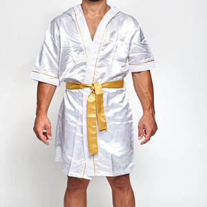 Robe de boxe professionnelle en tissu satiné, broderie personnalisée, sublimation, tenue d'entrée pour la boxe, le karaté et la gym - Product Image 3