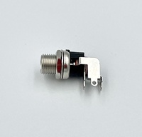 LITE 3-PIN DC-Strom- und Audio-Buchse 2,0mm/2,5mm Weibliche Steckbuchse 16VDC Durchsteckmontage/SMT/Winkelmontage Modell 209103-0210-82R
