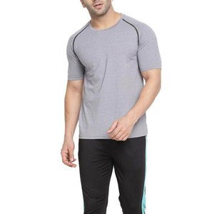 T-shirt de sport premium pour la gym, en tissu doux et coupe confortable, idéal pour les entraînements, les activités sportives et le quotidien. - Product Image 3