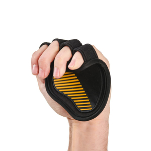 Customized Color Size Grip Pad Printed High Quality Neoprene Hand Grip Pad Advanced Protection Non-Slip for Gym Workout Grip Pad - Product Image 4