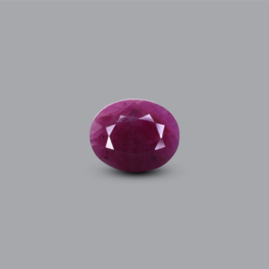 High Quality 8.8 Carat African Ruby Loose Gemstone for Fine Jewelry - Product Image 1
