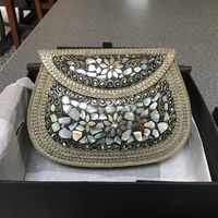 Pochette de soirée florale brodée de perles ivoire, en cuir véritable, avec poignée supérieure, fermeture éclair vintage, idéale pour l'été, les fêtes, les mariages et comme cadeau