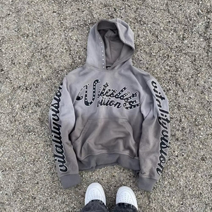 Sweat à capuche d'hiver de luxe à coupe diamant pour hommes et femmes, en molleton de coton premium, style streetwear, orné de strass - Product Image 3