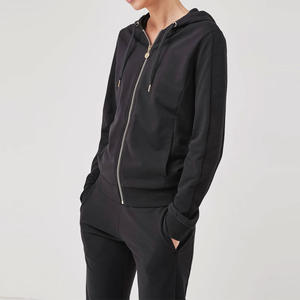 Conjuntos Deportivos de 2 Piezas para Mujer, Transpirables, Personalizados, al por Mayor, para Entrenamiento y Jogging - Product Image 4