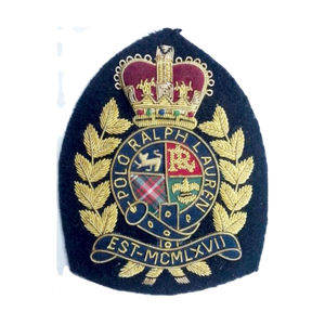 Insignia de Blazer de Lujo Hecha a Mano con Bordado de Hilo Metálico sobre Base de Tela de Lona para Uniformes y Chaquetas - Product Image 3