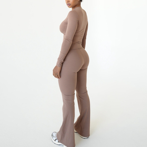 Conjunto de Yoga de 2 Piezas Color Marrón, Top Corto y Leggings Largos de Cintura Alta, Sin Costuras, Transpirables, de Color Sólido y Manga Larga - Product Image 6
