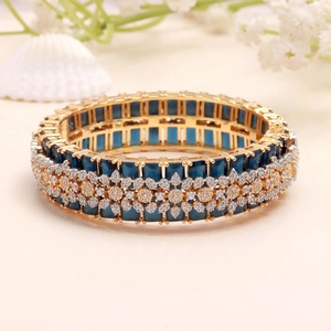 Brazalete Abrible de Oro de 22K con Zafiro Azul y Circonitas Cúbicas, Joyería Elegante para Bodas y Fiestas para Mujer - Product Image 3