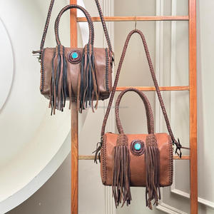 กระเป๋าสะพายไหล่แฟชั่นสำหรับผู้หญิง, กระเป๋าสะพายหนังวัวพร้อมหูหิ้วถักกระเป๋าสะพายไหล่สำหรับผู้หญิง2025จากนักออกแบบใหม่ - Product Image 5