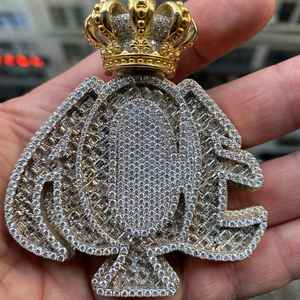 Pendentif Hip-Hop personnalisé en Moissanite VVS avec attache couronne, breloques initiales de nom, bicolore en argent 925, luxe pour homme GCI IDGL - Product Image 1