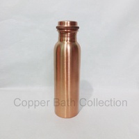 Bouteille d'eau en cuivre moderne de haute qualité 1000 ml avec couvercle à accès direct, personnalisable, style sport, minimaliste, écologique et applicable