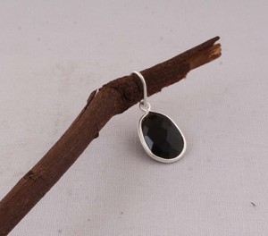 Collier en argent sterling 925 avec pendentif en onyx noir, pierre précieuse naturelle, bijoux artisanaux faits à la main, vente en gros, style bohème vintage pour femme - Product Image 4