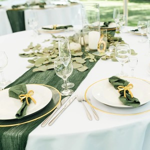 Porte-serviettes en or avec design nœud pour une décoration de table élégante, idéal pour les restaurants, hôtels et la maison. - Product Image 6