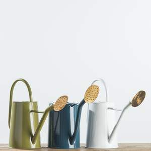 Arrosoir de jardin contemporain en métal avec poignée supérieure confortable pour l'arrosage quotidien des plantes d'intérieur et d'extérieur - Product Image 3