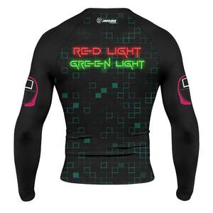 Direct Factory OEM High Quality Men's MMA Compression Shirt Swimwear Rash Guard Top Selling - Product Image 2