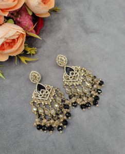 Pendientes de cristal hechos a mano, joyería étnica de diseño para mujeres, colecciones para bodas, recepciones y fiestas. - Product Image 2