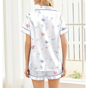 Conjuntos de Ropa de Dormir Ligeros para Mujer con Hombros Caídos y Bolsillos Laterales, Estampados Florales en Blanco y Negro, Color Verde Salvia, para el Hogar - Product Image 3