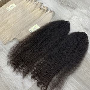 Paquet de trame de cheveux bouclés birmans bruts en platine noir naturel Extensions de cheveux humains russes doux avec style de vague naturelle - Product Image 6