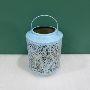 โคมไฟเหล็กสีน้ำเงินสวยหรู พร้อมลวดลายดอกไม้แบบโมร็อกโก สำหรับตกแต่งบ้าน - Product Image 1