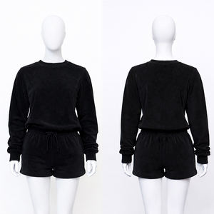 Conjunto de Sudadera con Capucha y Pantalones Cortos de Dos Piezas para Mujer, 100% Algodón, con Logotipo Personalizado - Product Image 1