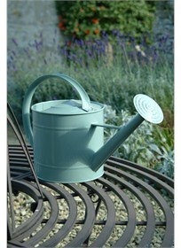 Arrosoir de jardin en métal robuste avec finition thermolaquée, design résistant aux intempéries pour l'arrosage des pelouses extérieures - Product Image 2