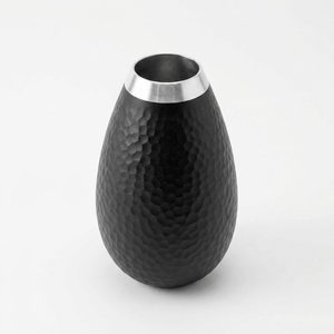 Jarrón de Mesa de Aluminio Hecho a Mano, 11.5 cm, Negro Mate, Borde Crudo, Nadi Martillado, Dos Tonos, Tamaño Mediano, Decoración para el Hogar y Hoteles - Product Image 3