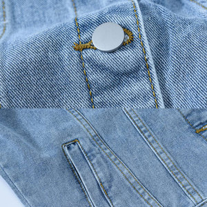 Veste en jean respirante, imperméable et coupe-vent pour femme, en tissu peau de mouton, couleur unie, col rabattu, confortable, prix raisonnable - Product Image 5