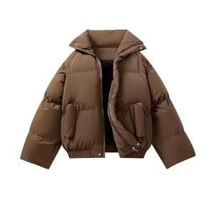 Chaqueta Acolchada Delgada con Cuello Alto, Unisex, Informal, para Invierno, Relleno de Poliéster, Resistente al Viento, Color Sólido, Largo Regular, Logotipo Frontal - Product Image 5