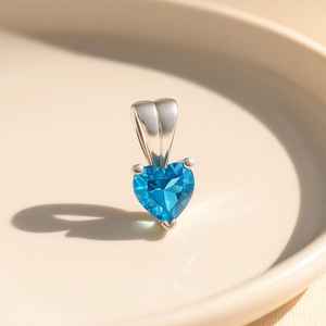 Colgante de Corazón de Topacio Azul Suizo, Plata de Ley 925, Chapado en Oro de 14K, Piedra de Nacimiento de Diciembre, Joyería Hecha a Mano, Regalo - Product Image 3
