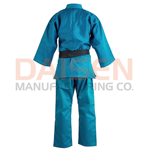 Combinaison de karaté légère pour hommes et femmes, uniforme d'entraînement d'arts martiaux personnalisé, vêtements de sport respirants - Product Image 5