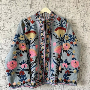 Chaqueta Bordada Floral Hecha a Mano para Mujer, Chaqueta Bordada Floral Multicolor, Chaqueta Bordada de Estilo Vintage - Product Image 1