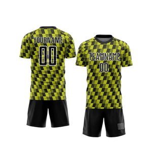 Tenue de football personnalisée pour homme, uniforme de sport respirant, maillot et short d'extérieur, impression couleur, nom de l'équipe avec logo personnalisé - Product Image 5