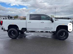 SK ใช้4x4กระบะดีเซลระดับพรีเมียม3500HD-style 2025 Si ER RA - Product Image 1