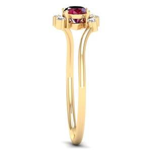 Bague de fiançailles REYES en or jaune 14 carats avec moissanite et rubis taille ovale, bijou précieux pour femme - Product Image 3