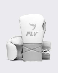 Gants de boxe Fly en cuir véritable de qualité supérieure, vente en gros, à lacets, professionnels pour le kickboxing, équipement d'entraînement de boxe Fly Pro - Product Image 1