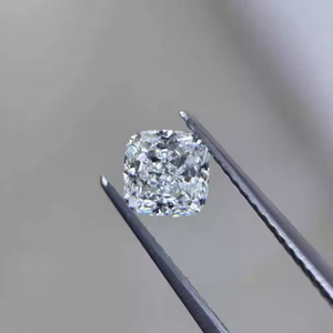 Diamante Cultivado en Laboratorio con Certificación IGI, Corte Cuadrado Cojín de 3 Quilates, E VVS1, 3EX, Excelente Corte, Proveedor Mayorista de Diamantes para Compradores B2B Globales - Product Image 5