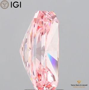 Diamant de laboratoire cultivé CVD de 3,00 carats, taille Radiant, couleur Fancy Vivid Pink, clarté VVS2, avec certificat IGI, idéal pour la création sur mesure - Product Image 6