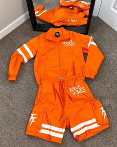 Shorts cargo imprimés pour hommes Friends & Flies Orange, style streetwear, été, respirant, en polyester tricoté - Product Image 1