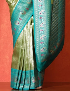 KV <b>Green</b> <b>Silk</b> Woven Saree With Unstitched Blouse - Product Image 4