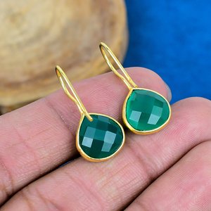 Natural Green Onyx Heart Shape Gemstone <b>Dangle</b> Hook <b>Earring</b> 18k Gold Micron Over 925 Sterling <b>Silver</b> - Product Image 4