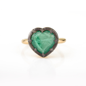 Dernière nouveauté : Bague en forme de cœur en émeraude zambienne de 2,37 ct, plaquée rhodium noir, en or jaune massif 18 carats – Cadeau de Saint-Valentin - Product Image 1