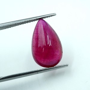 พลอยทับทิมสีน้ำเงินธรรมชาติทรงลูกแพร์ 8.50 กะรัต แบรนด์ HAYAAT GEMS แหล่งกำเนิดราชสถาน สำหรับทำเครื่องประดับ - Product Image 3