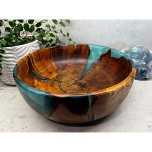 Luxury Eco-Friendly Wooden and Resin <b>Bowl</b> Essential for Serving Fruits Snacks Food for Dining - Product Image 4