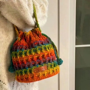 Nuevo Bolso de Ganchillo con Estampados de Animales para Mujer, Tejido a Mano con Hilo Grueso Colorido, Cierre de Cremallera Resistente y Correa Cruzada - Product Image 1