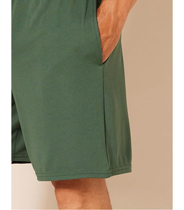 กางเกงขาสั้นลำลองผู้ชายสำหรับฤดูร้อน ผ้าเทอร์รี่ แห้งเร็ว กันยับ ปักลายชายผ่า เอวยางยืดสูง ระบายอากาศได้ดี ทรงหลวม - Product Image 4