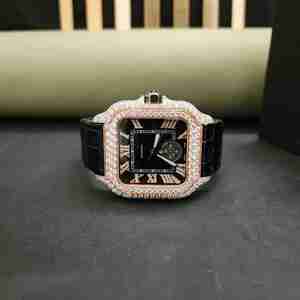 Montre de luxe à diamants pour femme, mouvement à quartz analogique, bracelet en caoutchouc, boîtier carré, style parfait pour toutes les occasions - Product Image 1