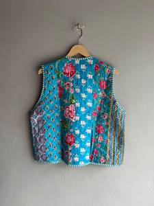Chaleco Acolchado Floral Turquesa para Mujer, Sin Mangas, Frente Abierto, Bolsillos de Parche, Estilo Primavera, Chaqueta Reversible, REGALO PARA ELLA - Product Image 6